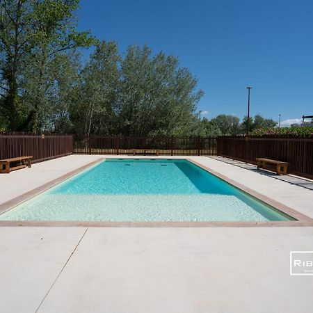 Villa T3 Climatisee En Residence Avec Piscine Vias Exterior foto